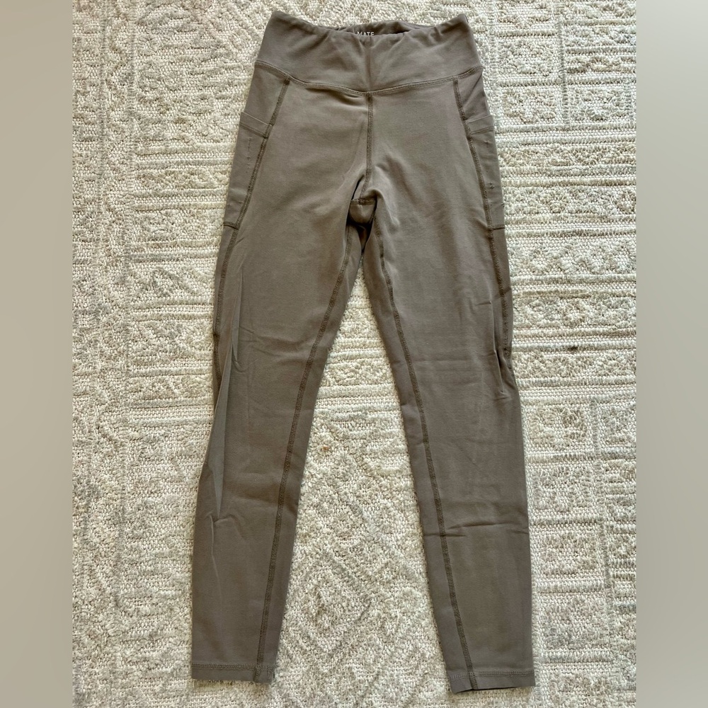 Mate the Label Organic Stretch Pocket Legging Medium Pebble - Picture 6 of 12